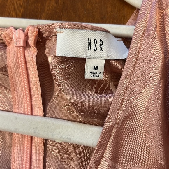 NSR Nara Faux Wrap Long Sleeve Rose Pink Dress Medium - Picture 8 of 12
